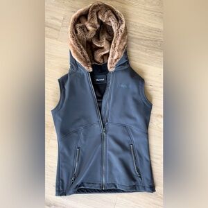 Marmot Charcoal Vest with Brown Faux Fur Hood